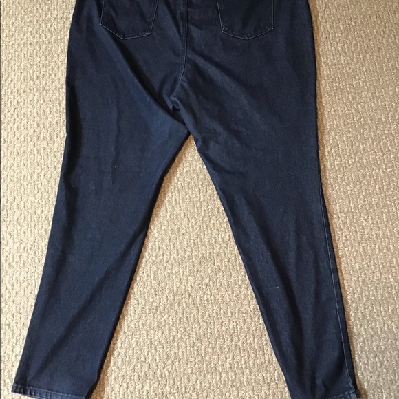 Plus Size George Jeggings 🔥3 for $15🔥 - Picture 2 of 3